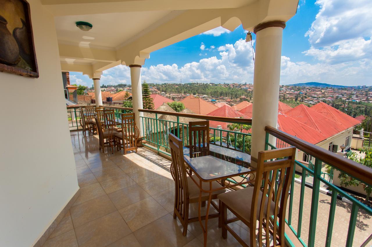 Auberge Saint Jean Leopold Kigali Exterior photo