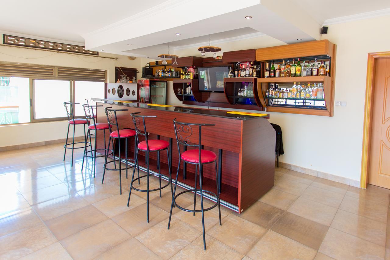 Auberge Saint Jean Leopold Kigali Exterior photo
